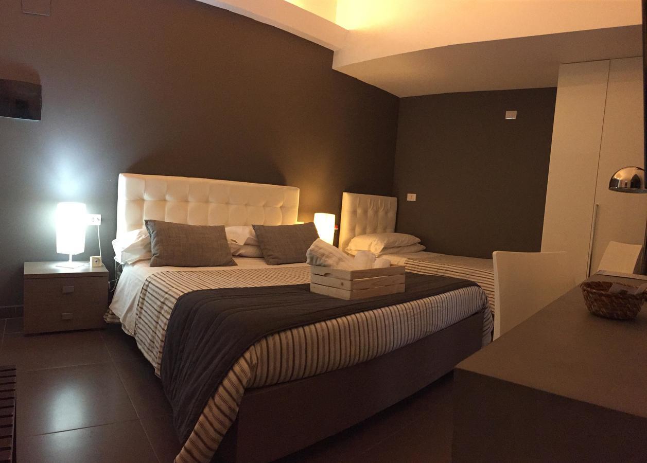 Ottomood Ala Ovest Catania Centro Bed & Breakfast Luaran gambar