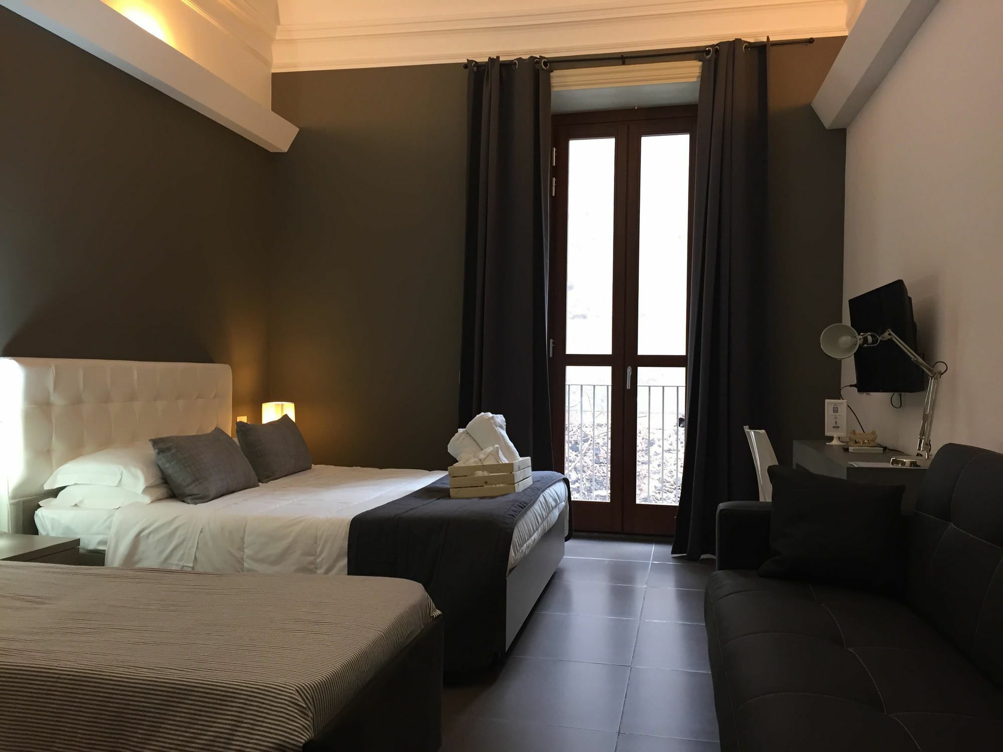 Ottomood Ala Ovest Catania Centro Bed & Breakfast Luaran gambar